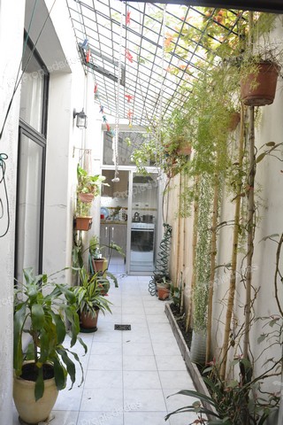 Excelente! con patio exclusivo